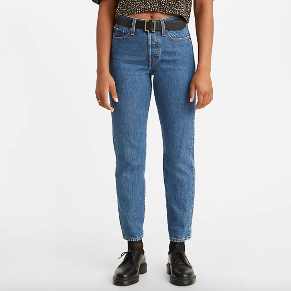 Levi's Wedgie Straight Leg Jeans